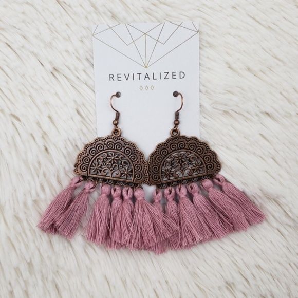 revitalized 》Fringe Earrings - Picture 2 of 4